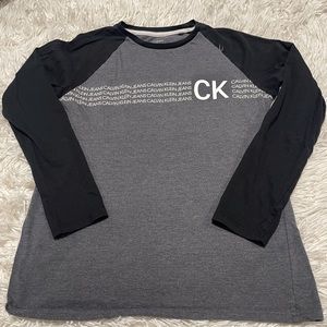 Calvin Klein long Sleeve Gray and black-Size M - 10/12) -